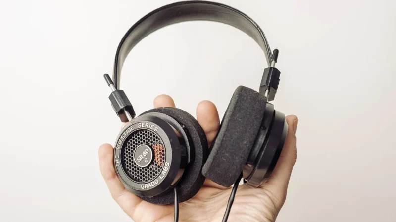 Audiovector QR3 czarny