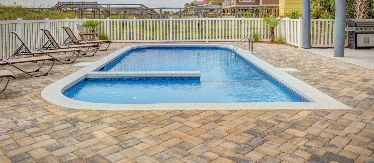 Geotiles Adz Clark Arena 61X61